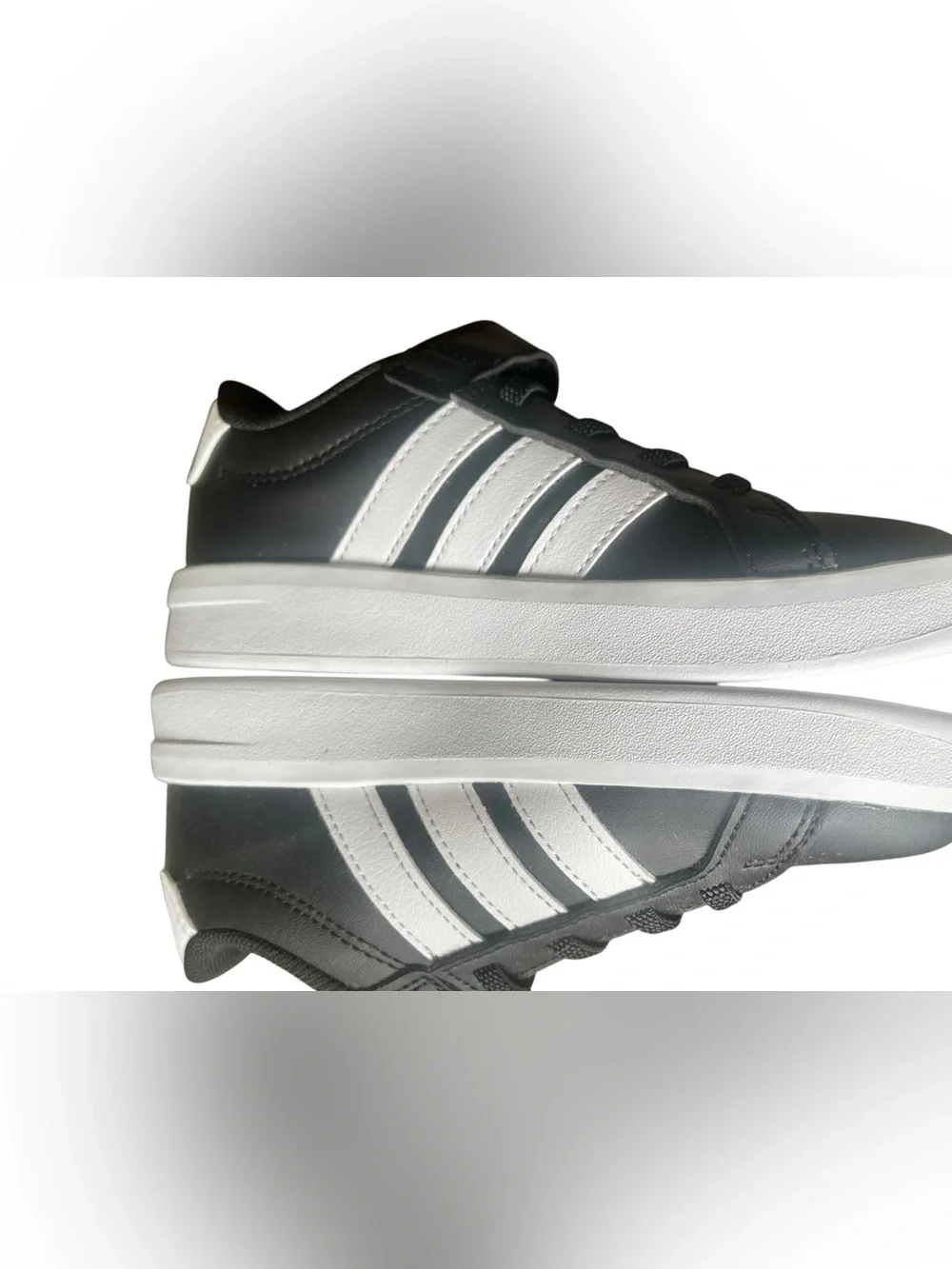 adidas low top